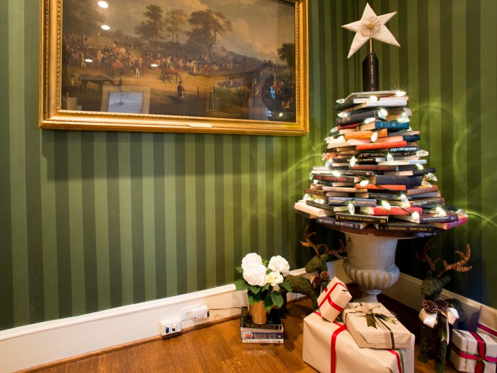You deserve the most beautiful tree ever th. Christmas Trees For The Cat Owner