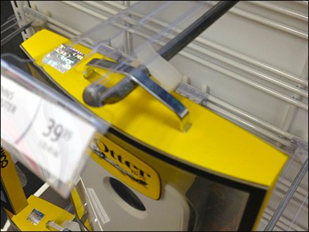 Otter Box Package Closeup 3