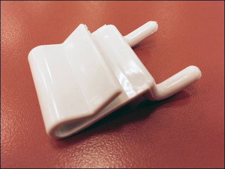 Pegboard Plastic Bulk Bin Hook