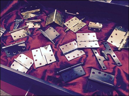 Hardware Museum Case 3