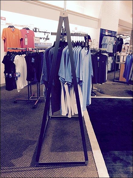 Triangular Apparel Rack 1