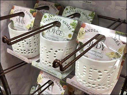 Ganged 90º Loop Hooks Ceramic Display
