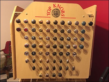 Top Knobs Hardware Display 1