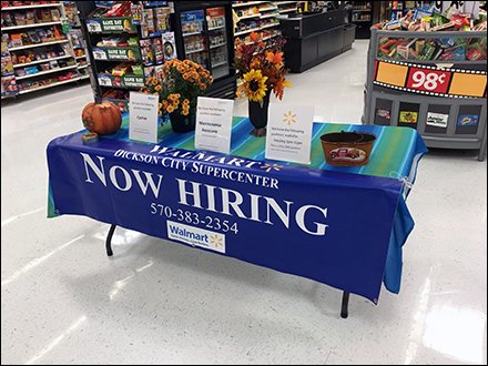 fall-hiring-decorations-and-table-drape-1