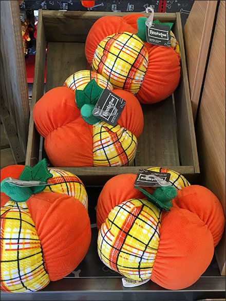 plush-fall-pumpkins-2