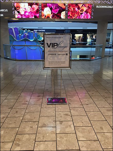 Christmas Eve V.I.P. Lounge At The Short Hills Mall