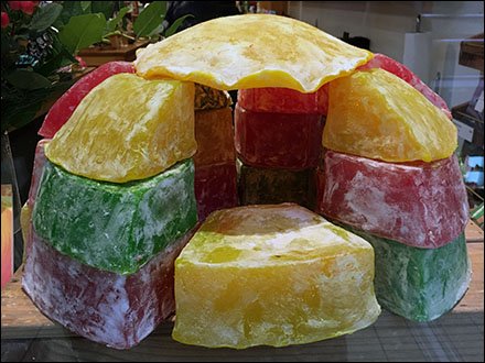 Lush Fresh Handmade Organic Cosmetics