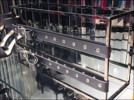 Karen Millen Rectangular Space Frame For Belts 2