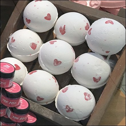 Lush Handmade Cosmetics 3
