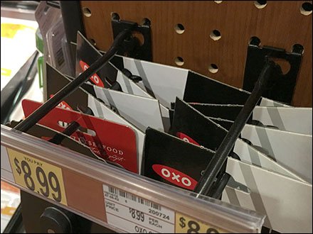 Continuous Label For Straight-Entry Hook