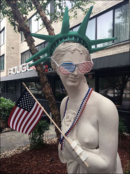 Patriotic Hospitality Retail At The Rouge