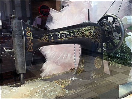 Scissors & Needle Freelance Mall Tailors