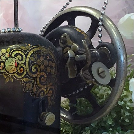 Scissors & Needle Freelance Mall Tailors