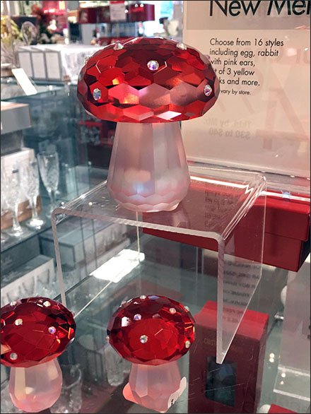 Oleg Cassini Christmas Crystal Riser