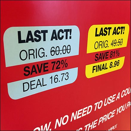 Color-Coded Discounts for Macy's Last Act
