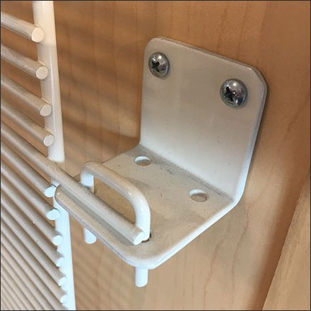 Yankee Candle Add-On Grid Merchandiser Mount Feature