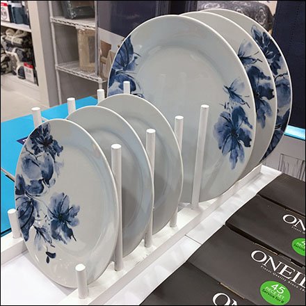 Runway Builds to a Tableware Crescendo