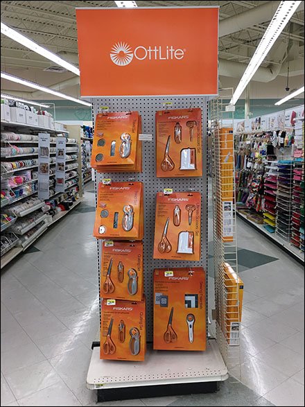 Fiskars Endcap Ensemble Merchandising