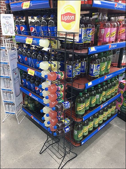 End-On Declined Lipton Brisk Tea Merchandising