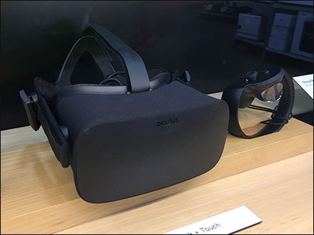 Endcap Billboard Display For Oculus Headset