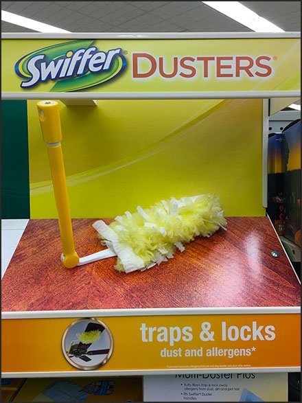 Swiffer Color-Codes Model Lineup at Shelf-Edge