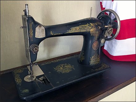 Vintage Sewing Machine Visual Merchandising