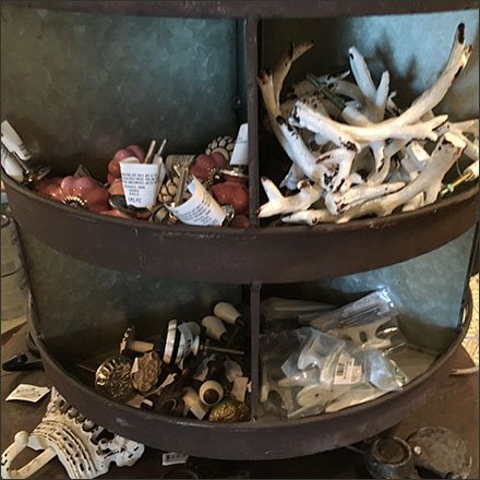 Barrel-Top Stacked Spinner Display