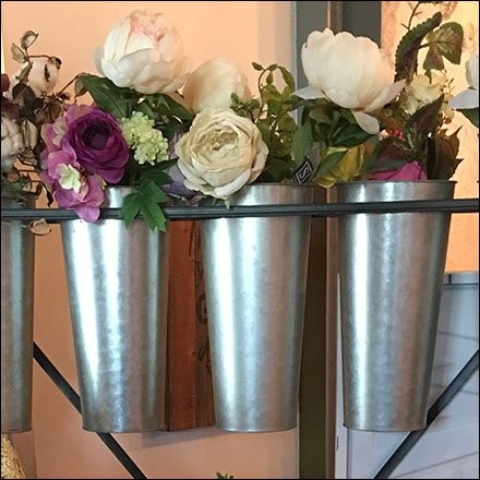 Rustique Bouquet Presentation Rack 