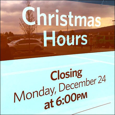 Christmas Hours Storefront Window Announcement Feature