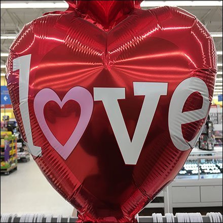 I Love You Inflatable Balloon Stack Feature