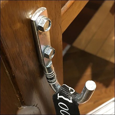 Sample Threaded-Fastener Simple Pin-Up Hook