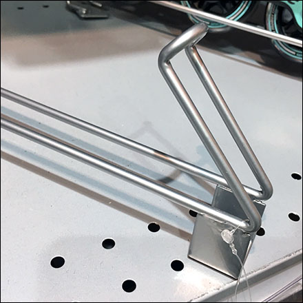 Shelf-Top Inline Skates Retainer Rails