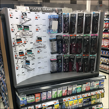 Foster-Grant Readers Endcap Display