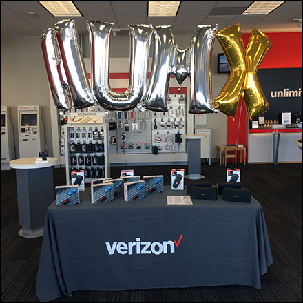 Verizon HUMX Inflatable Ceiling Headline