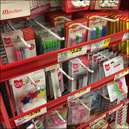 Icing Straight-Cut Display Hook Merchandising
