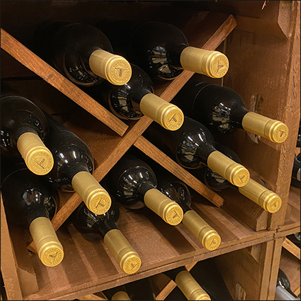 Well-Staged Moist-Cork Wine Display