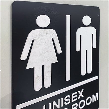 H&M Unisex Fitting Room Iconography