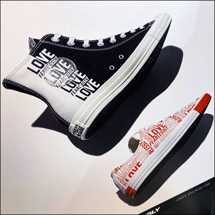 Converse Chuck-Taylor Forward-Facing Display