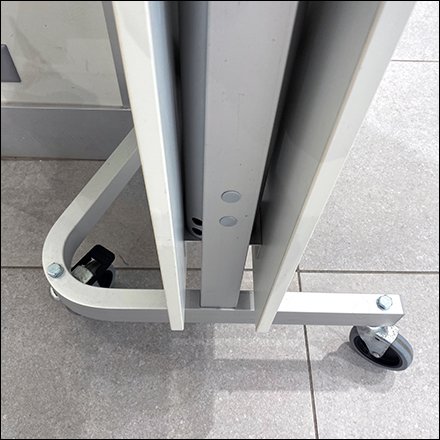 H&M Folding-Cart vs Folding-Table Display