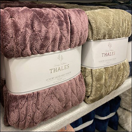Macy's Belly-Banded Decorator Offering