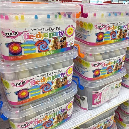 Michaels Tie-Dye-Party Inline Island Display