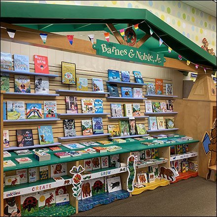 Barnes & Noble Branded Perimeter Display