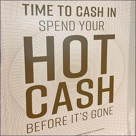 Hot Topic Spend-Hot-Cash Mall Enticement