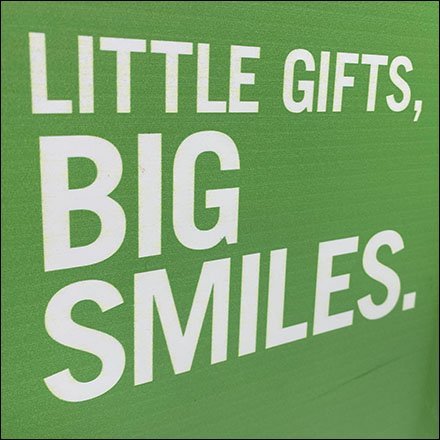 Little-Gifts Big-Smiles Display Creative