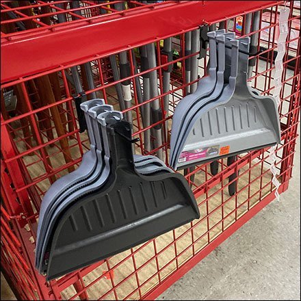 Ollie’s Dustpan Grid Hook Outfitting