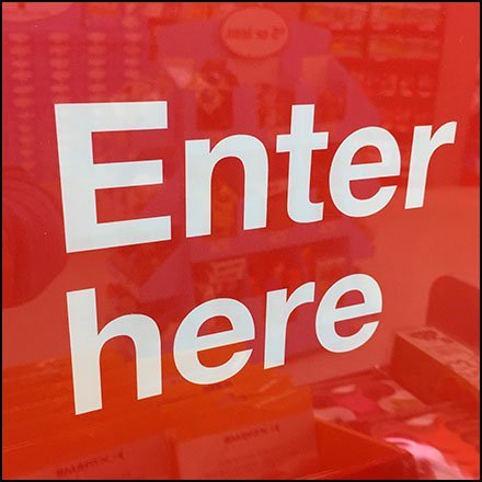 Enter Here Cashwrap Queue Hint