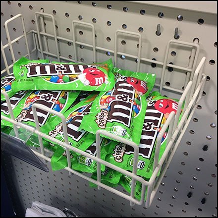 M&M’s Candy Open-Wire Basket Crenations