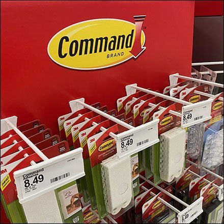 Comprehensive Command Strip Display Endcap