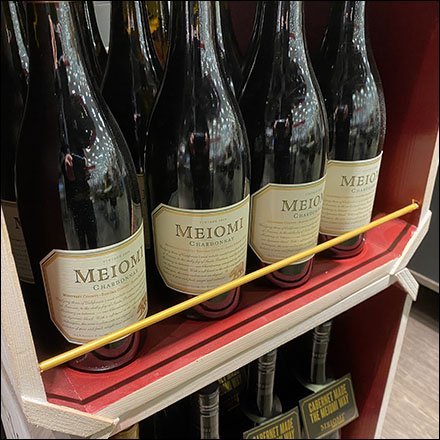 Meiomi Pinot Noir Display Detail