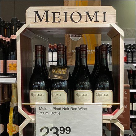 Meiomi Pinot Noir Display Detail
